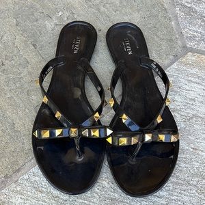 Studded slippers